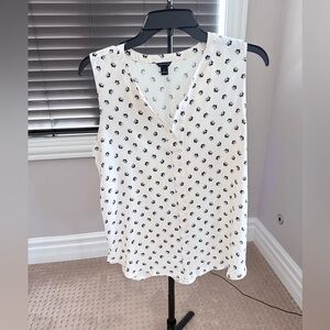 Ann Taylor White and Black Patterned Blouse